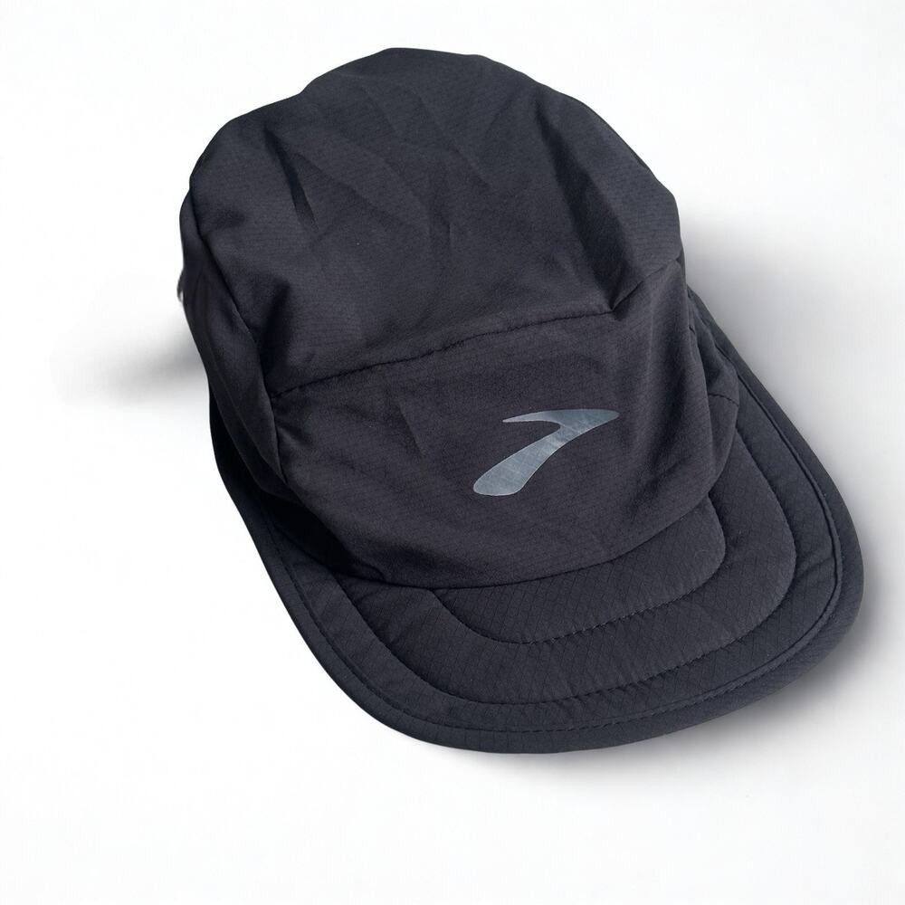 Brooks Lightweight Packable Propel Running Hat Black 5 Panel OSFA NWOT